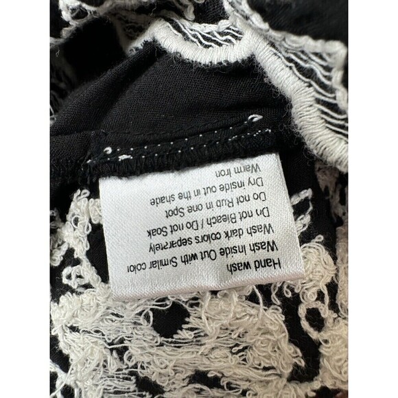 Rancho Estancia Womens Shirt L Black Embroidered Feathers Blouse Top Tunic - Picture 5 of 10